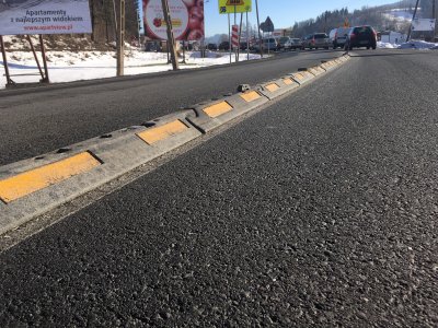 Separator w miejscu feralnego skrzyżowania